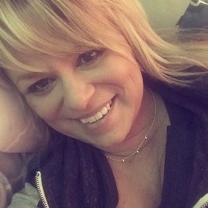 Meet your Posher, Jenny